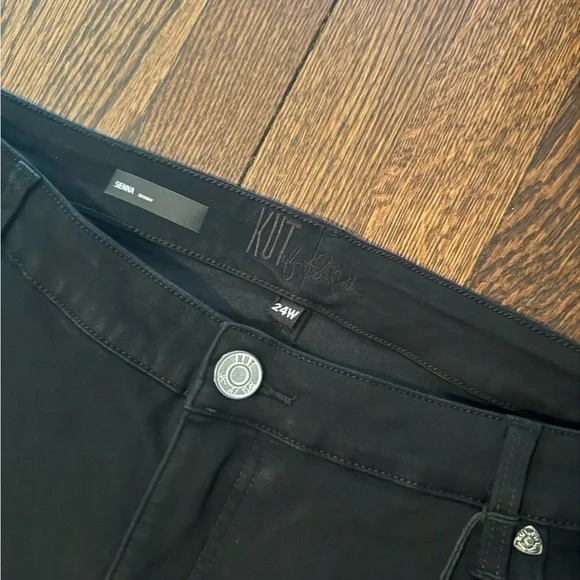 KUT from the Kloth black denim - Picture 4 of 6